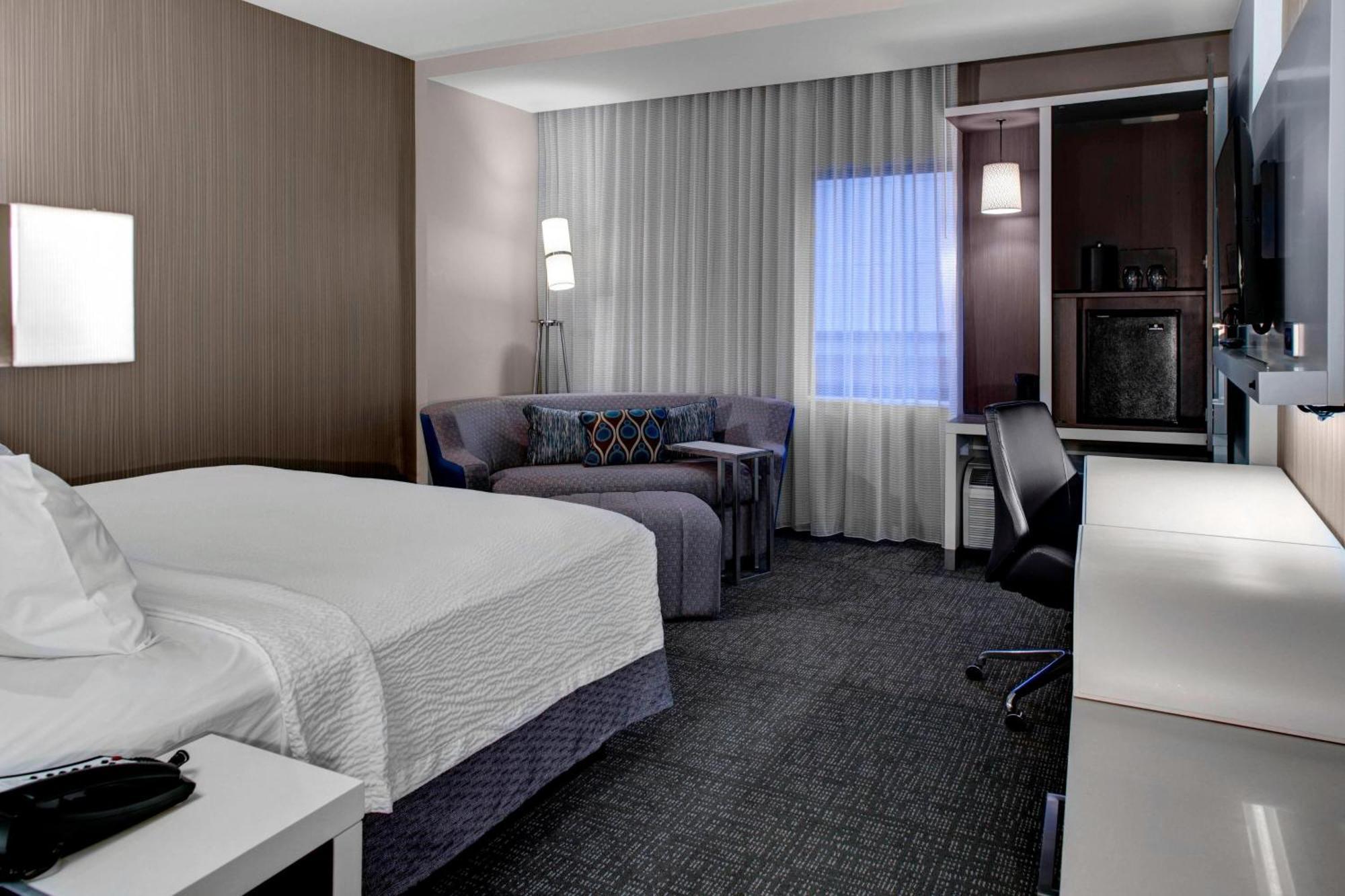 Courtyard By Marriott Carrollton Hotel Luaran gambar