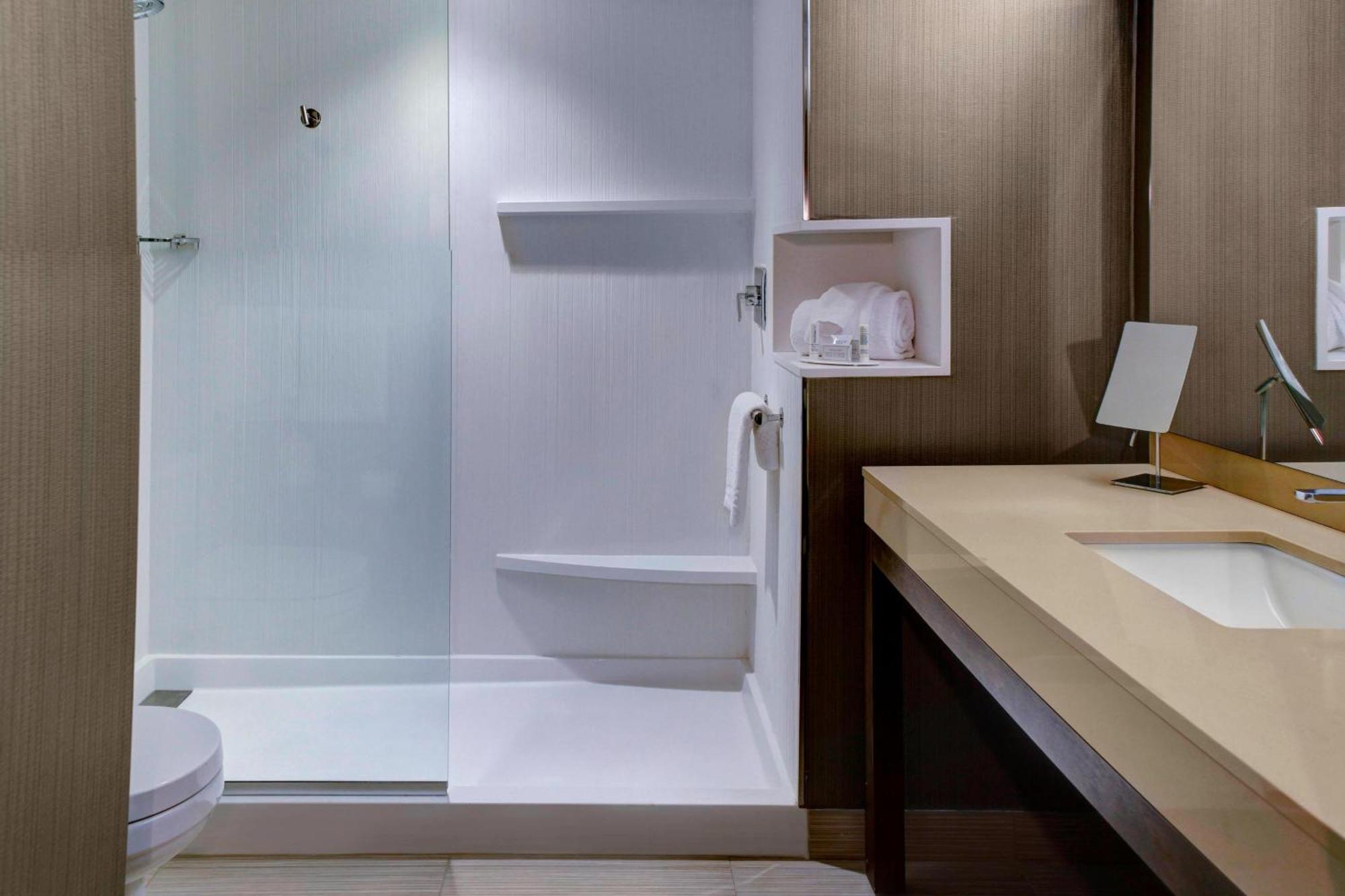 Courtyard By Marriott Carrollton Hotel Luaran gambar