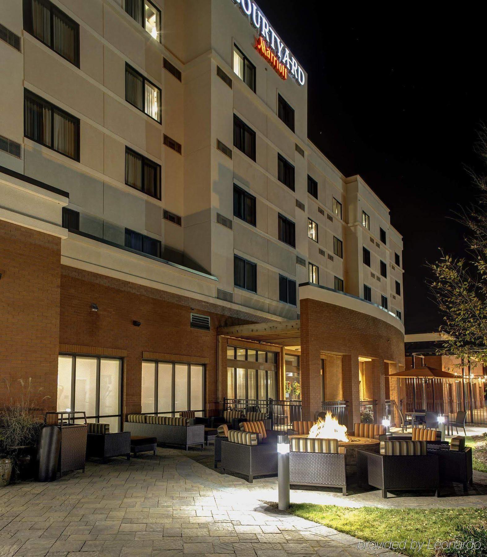 Courtyard By Marriott Carrollton Hotel Luaran gambar